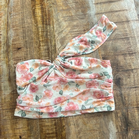 SHEIN Tops - Summer top